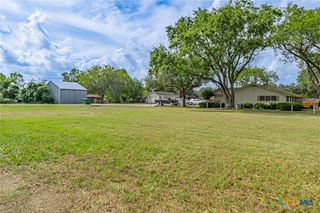 1105 Salem Road, Victoria, TX 77904