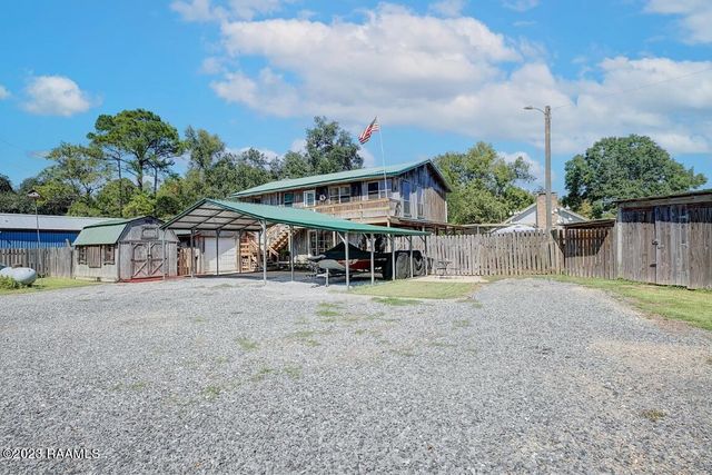 1010 Evangeline Street, Breaux Bridge, LA 70517