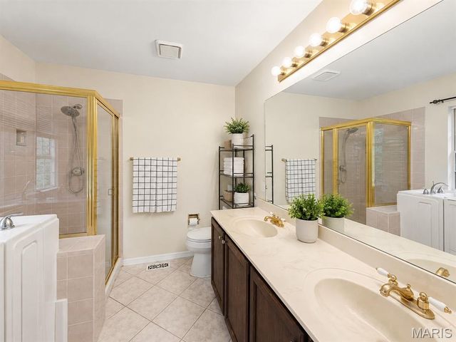 2117 Beam Place, Florissant, MO 63031
