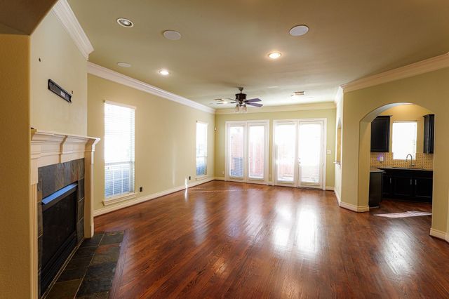 1314 Sherwood Springs Lane, Houston, TX 77043