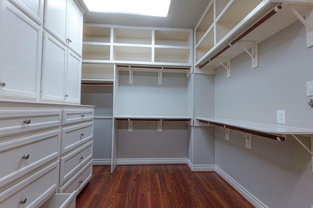 1314 Sherwood Springs Lane, Houston, TX 77043