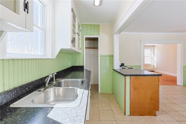 13 Pine Street, Cranston, RI 02910