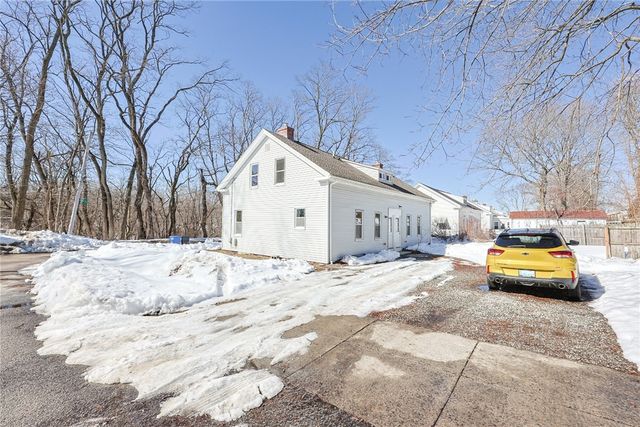 13 Pine Street, Cranston, RI 02910