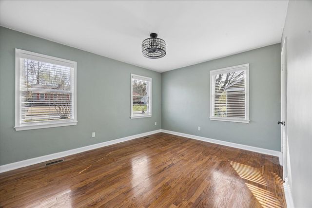 3890 LYTLE CIR, Memphis, TN 38122