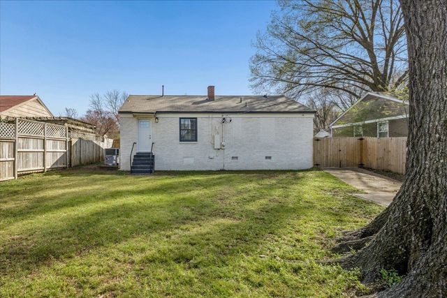 3890 LYTLE CIR, Memphis, TN 38122