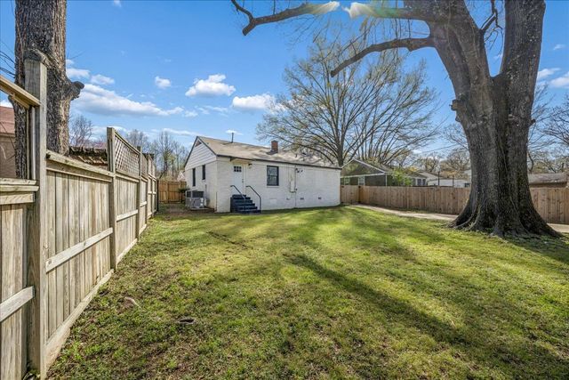 3890 LYTLE CIR, Memphis, TN 38122