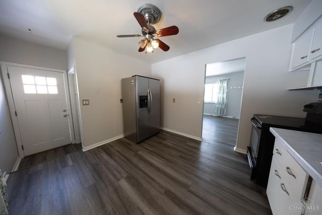 3041 Westknolls Lane, Cincinnati, OH 45211