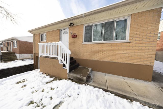 3041 Westknolls Lane, Cincinnati, OH 45211