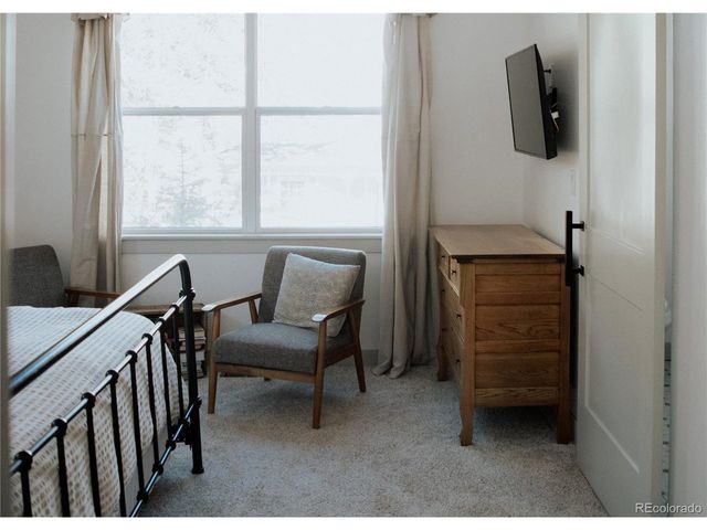 7 Westwood Dr, Woodland Park, CO 80863