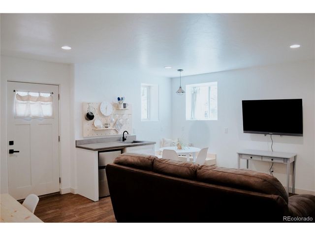 7 Westwood Dr, Woodland Park, CO 80863