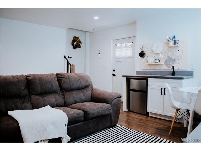 7 Westwood Dr, Woodland Park, CO 80863