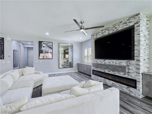 351 Dandelion Brook Court, Las Vegas, NV 89148