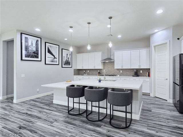 351 Dandelion Brook Court, Las Vegas, NV 89148