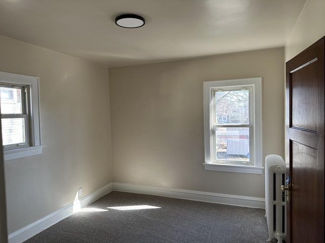 4852 N 37th STREET, Milwaukee, WI 53209