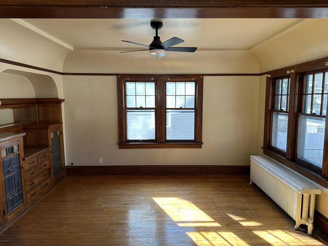 4852 N 37th STREET, Milwaukee, WI 53209