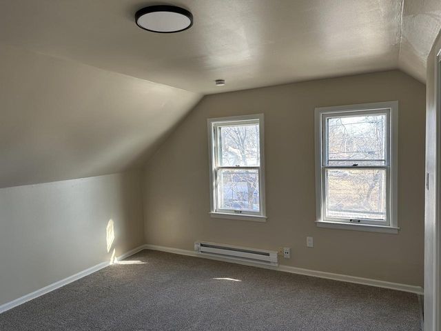 4852 N 37th STREET, Milwaukee, WI 53209