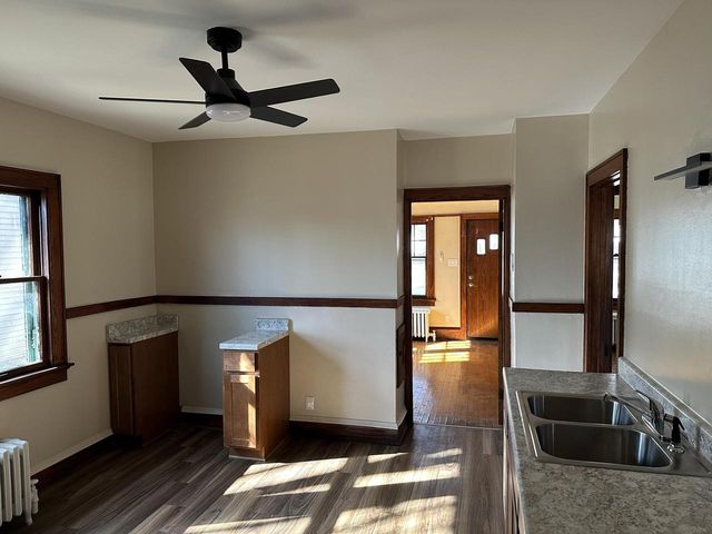 4852 N 37th STREET, Milwaukee, WI 53209