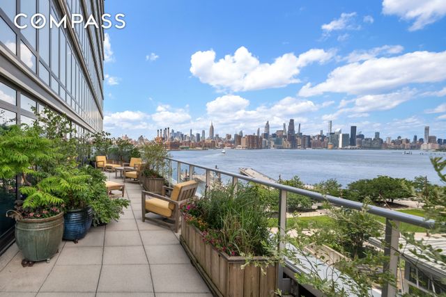 2 Northside Piers 6JH, New York City, NY 11249
