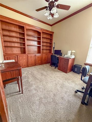 805 W Prairie Way, Mustang, OK 73064