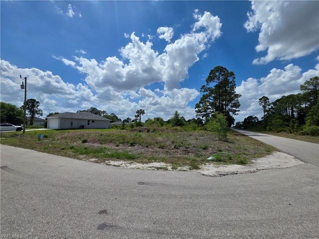 304 Lenz AVE, Lehigh Acres, FL 33974