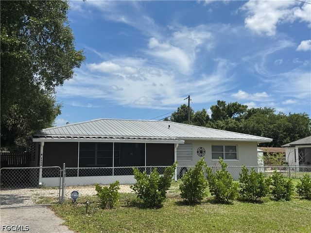 2248 River Ridge BLVD, Fort Myers, FL 33905