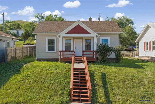 221 Quincy Street, Rapid City, SD 57701