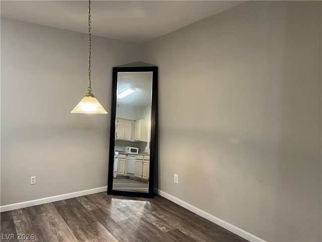 5650 East Sahara Avenue 2026, Las Vegas, NV 89142