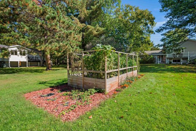 24673 County Road 76, Grand Rapids, MN 55744