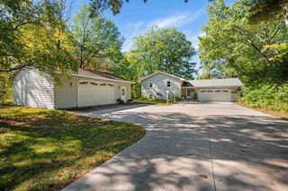 24673 County Road 76, Grand Rapids, MN 55744