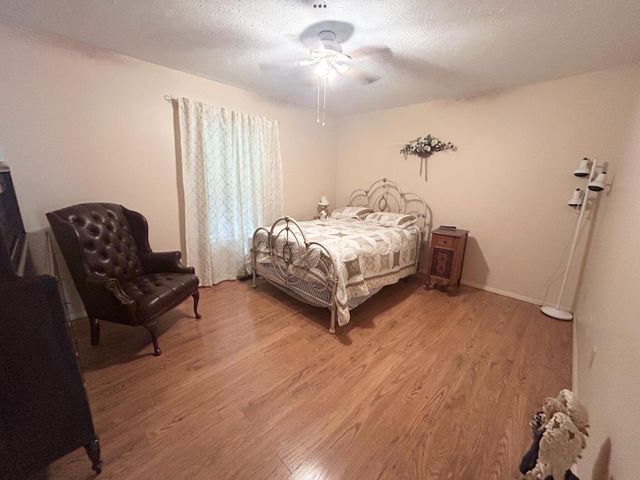 239 Oakland Park Road, Vanceburg, KY 41179