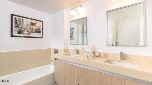 932 N Alfred Street 201, Los Angeles, CA 90069