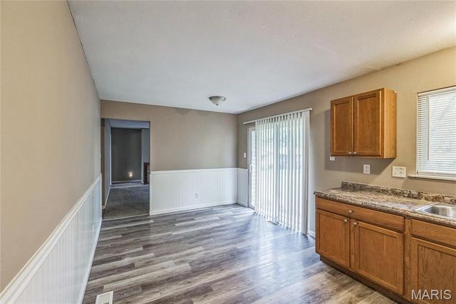 6363 Coventry Drive, Florissant, MO 63033