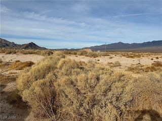 1160 West Glassport Lane, Pahrump, NV 89060