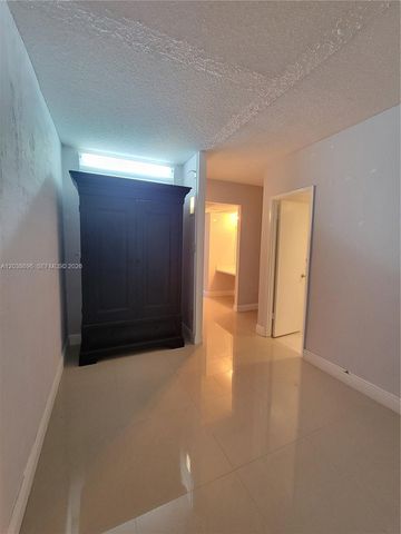 19380 Collins Avenue 504, Sunny Isles Beach, FL 33160