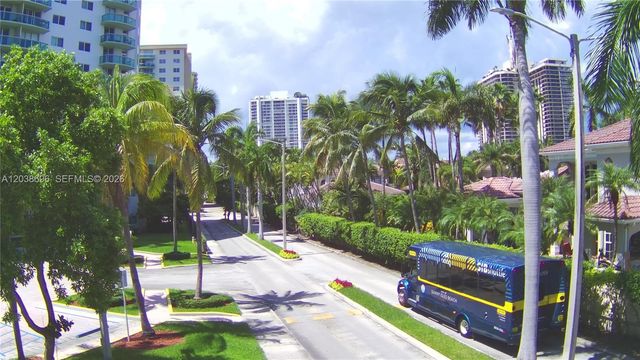 19380 Collins Avenue 504, Sunny Isles Beach, FL 33160