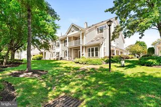 3604 SAXONY DR, Mount Laurel, NJ 08054