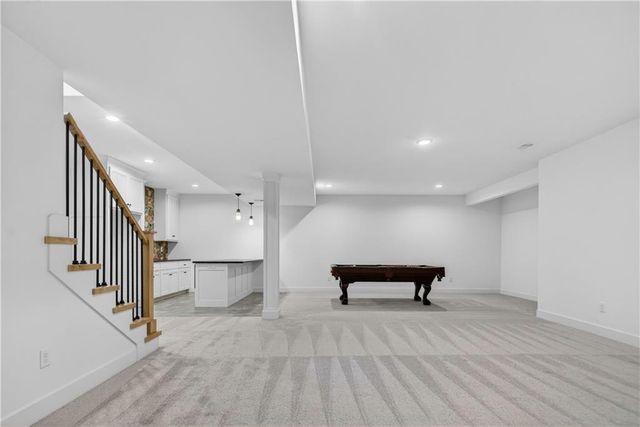 24320 W 68th Street, Shawnee, KS 66226