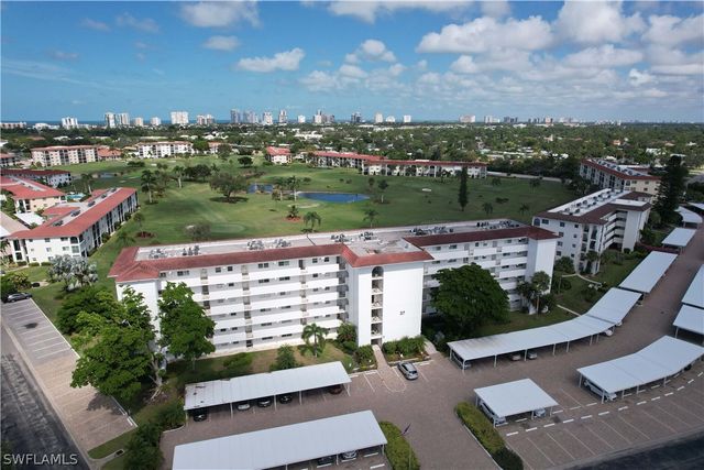 37 High Point CIR E 307, Naples, FL 34103