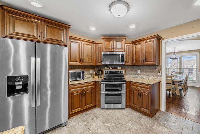 713 Rushville Dr, Clarksville, TN 37042