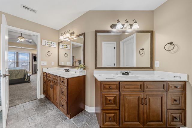 713 Rushville Dr, Clarksville, TN 37042