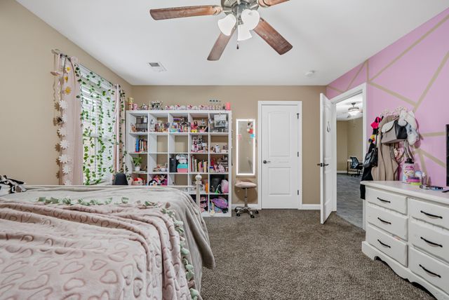 713 Rushville Dr, Clarksville, TN 37042