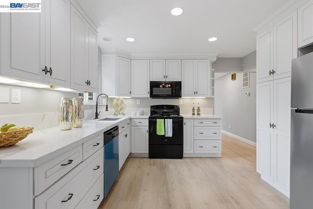 807 Bourton Ct, Antioch, CA 94509