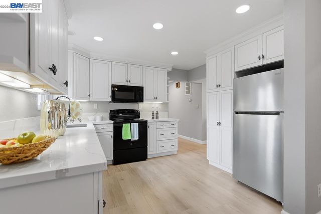 807 Bourton Ct, Antioch, CA 94509