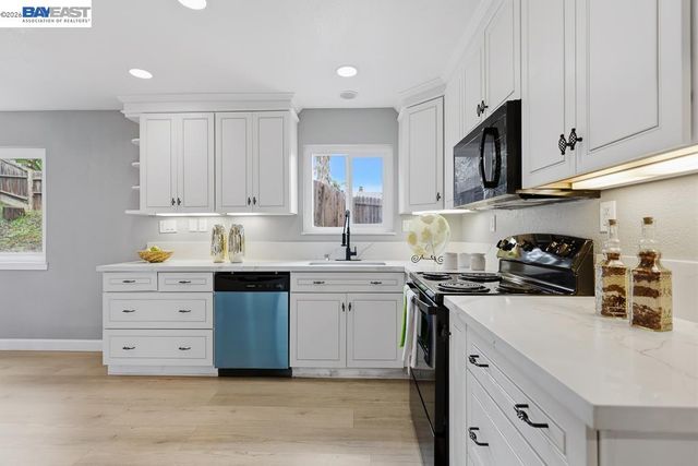 807 Bourton Ct, Antioch, CA 94509