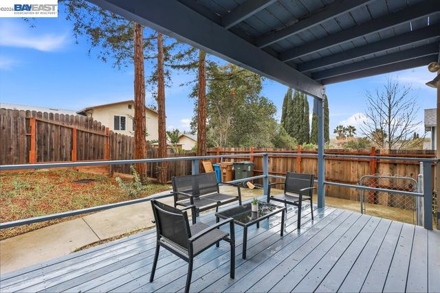 807 Bourton Ct, Antioch, CA 94509