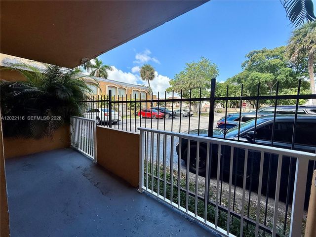 18101 NW 68th Avenue B102, Hialeah, FL 33015