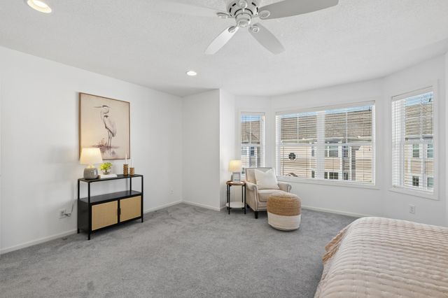 3166 Lexington Avenue N, Shoreview, MN 55126