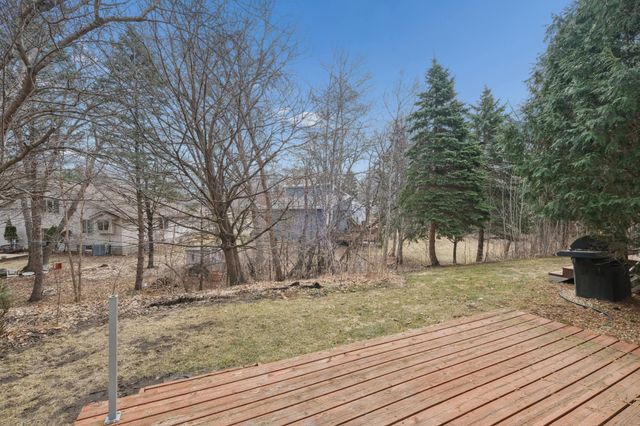 3166 Lexington Avenue N, Shoreview, MN 55126