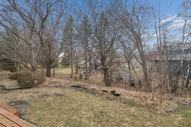 3166 Lexington Avenue N, Shoreview, MN 55126