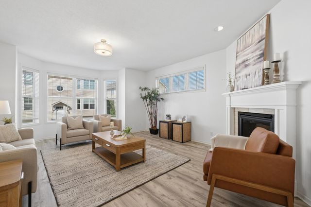 3166 Lexington Avenue N, Shoreview, MN 55126